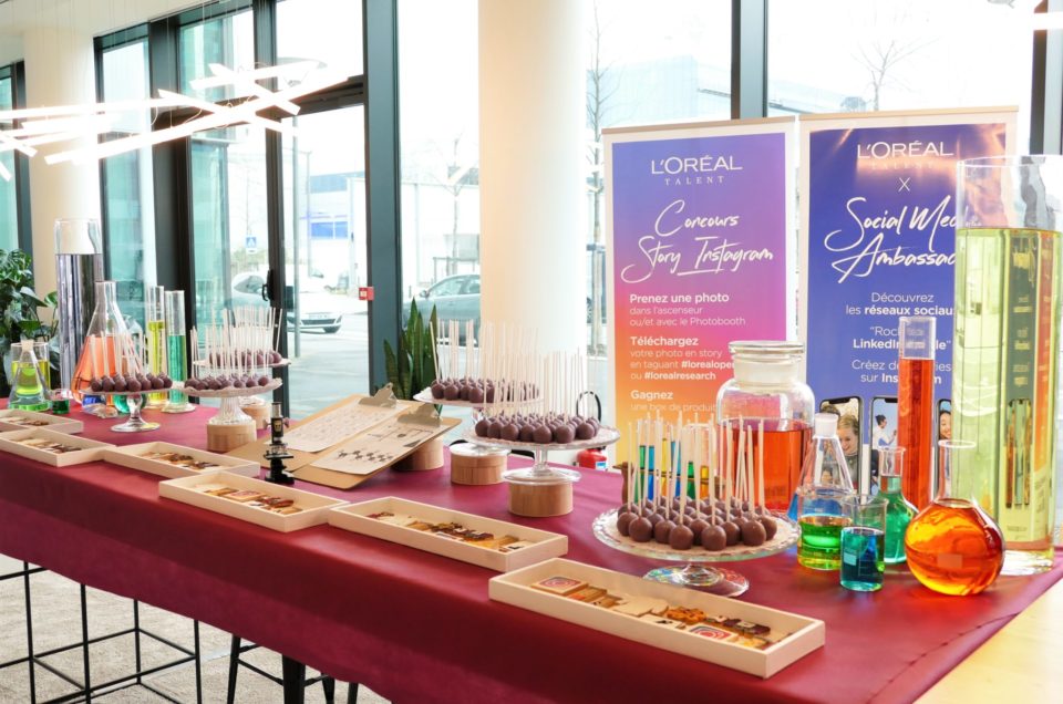 Sweet table thème laboratoire pour L’Oréal