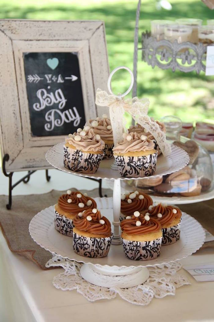 Mariage vintage - Cupcakes chocolat et praliné