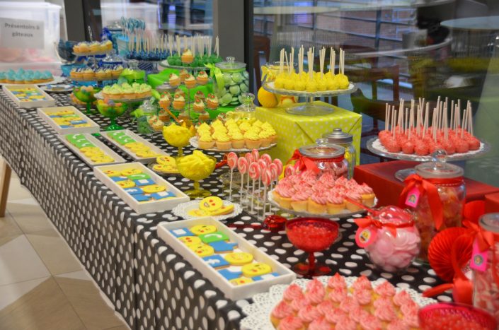 Sweet table, candy bar multicolore par Studio Candy