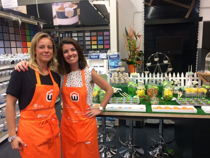 Ursula et moi devant ma sweet table "jardin"