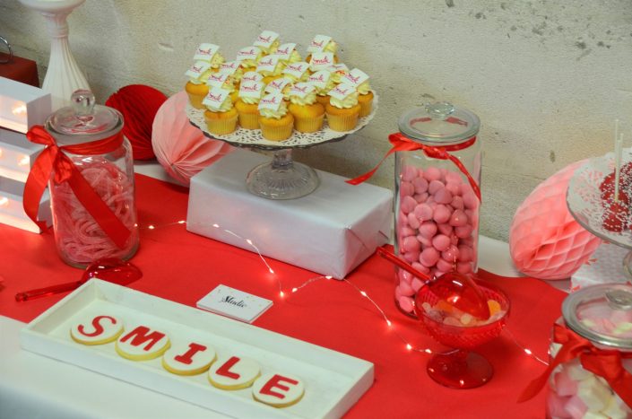 Afterwork gourmand chez Babilou par Studio Candy - Cupcakes avec logo en impression alimentaire