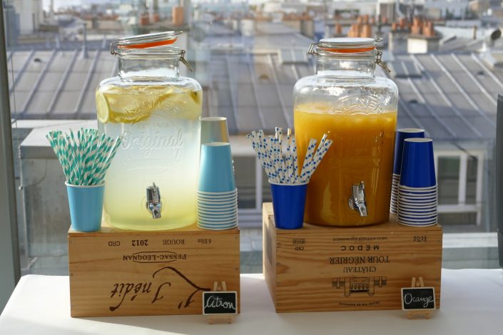 Fontaines à boissons par Studio Candy : citronnade et jus d'orange sur les toits de Paris