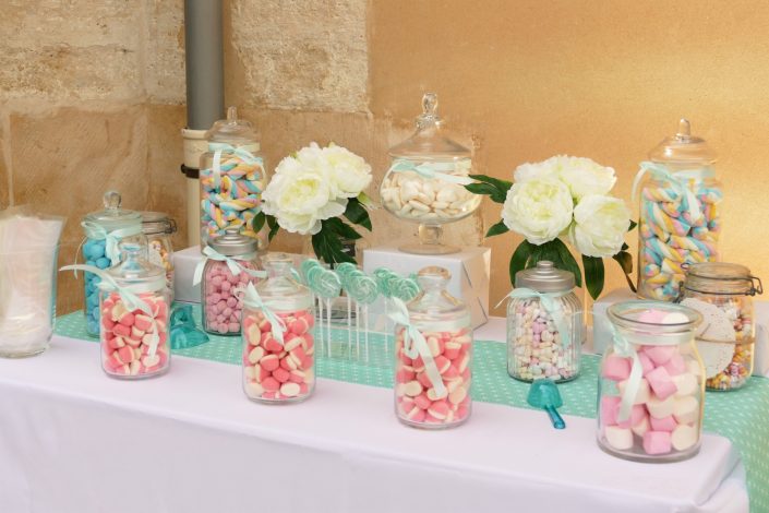 Candy Bar pastel pour Le Déjeuner sur l'herbe de Kering par Studio Candy