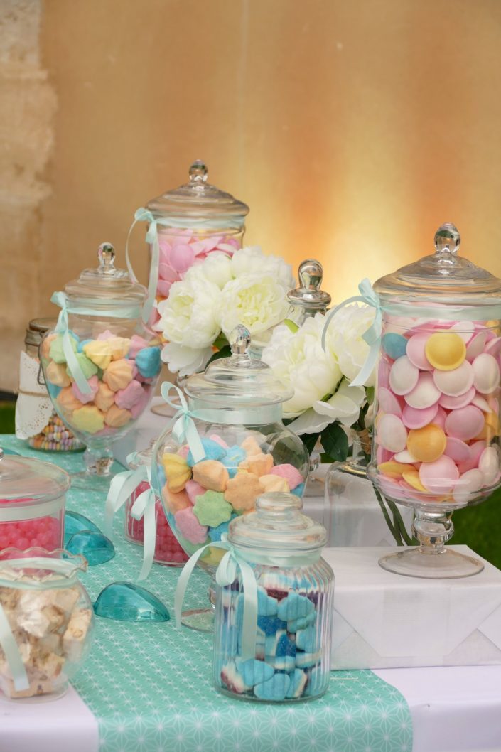 Candy Bar pastel pour Le Déjeuner sur l'herbe de Kering par Studio Candy