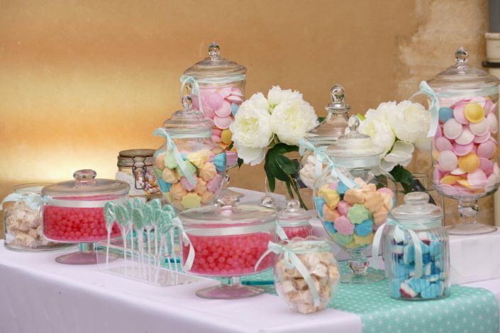 Candy Bar pastel pour Le Déjeuner sur l'herbe de Kering par Studio Candy