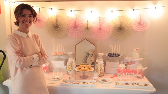 Sweet table thème Baby Shower par Studio Candy pour l'événement presse de Babies'R Us