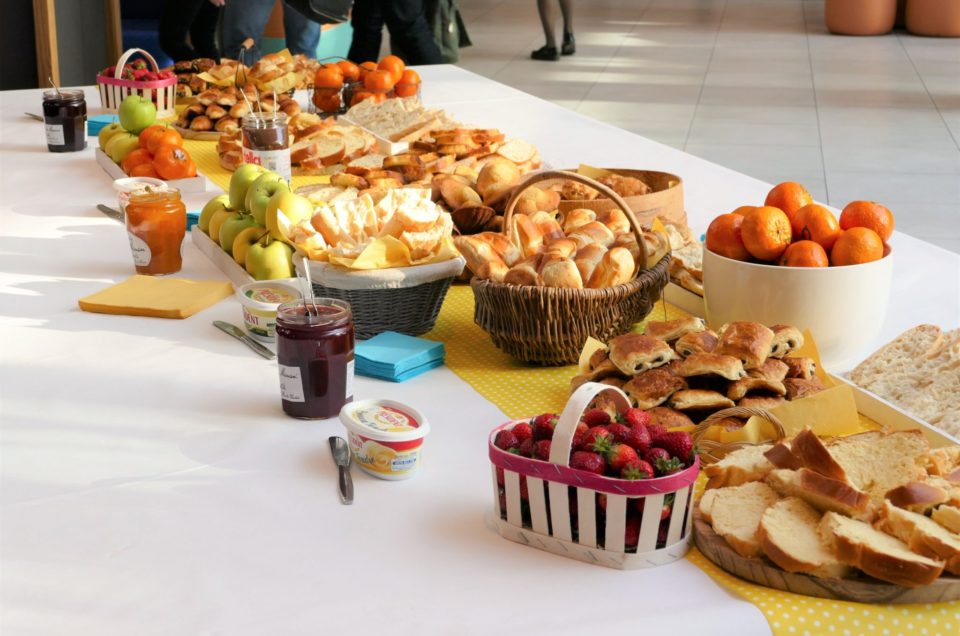 Petit déjeuner au siège de Maeva