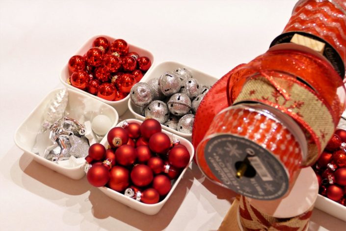 Atelier créatif DIY pour Coca Cola chez Au Féminin - fabrication d'une couronne de Noël