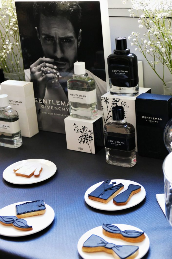 Candy Bar pour Givenchy - Nouveau parfum Gentleman - sablés décorés en noir et blanc - bonbons, meringues