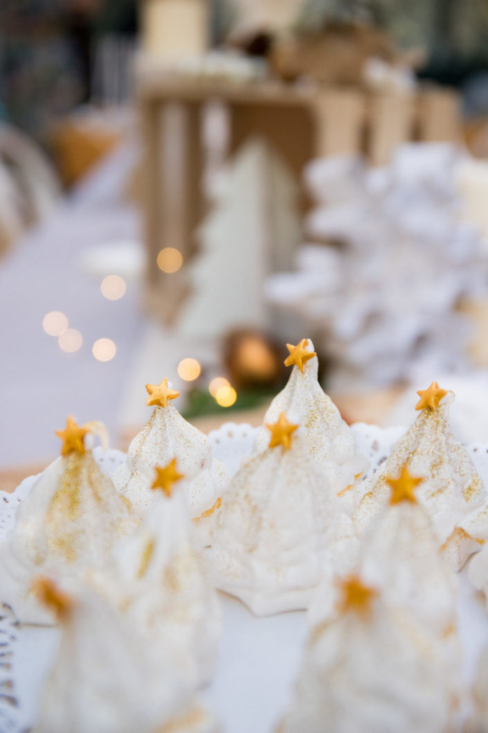 journee presse sophie la girafe - sapin meringue - scenographie studio candy