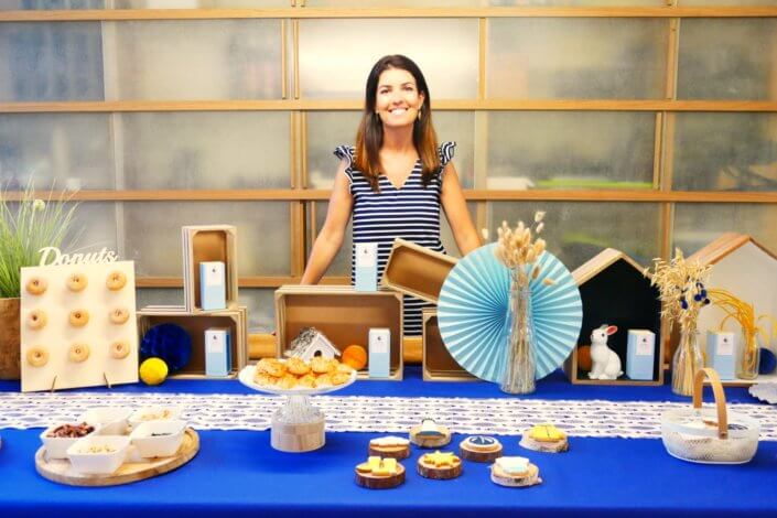 Evenement presse lancement du parfum Petit Bateau avec table sur mesure et des sablés décorés Studio Candy