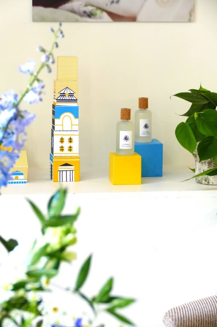 Evenement presse lancement du parfum Petit Bateau avec table sur mesure et des sablés décorés Studio Candy