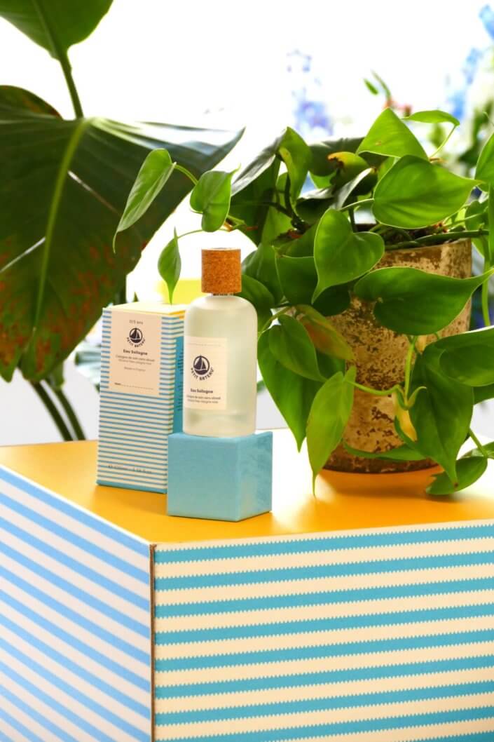 Evenement presse lancement du parfum Petit Bateau avec table sur mesure et des sablés décorés Studio Candy