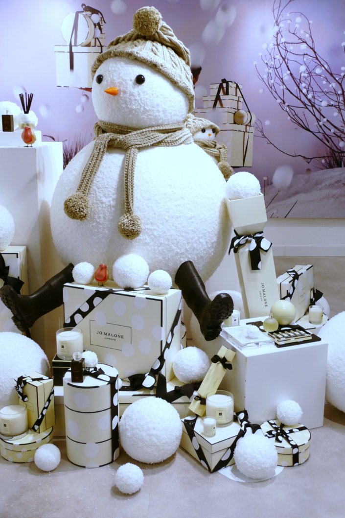 Goûter de Noël pour Jo Malone par Studio Candy - sablés décorés sur mesure, pâtisseries, décoration, fleurs fraîches et bougies