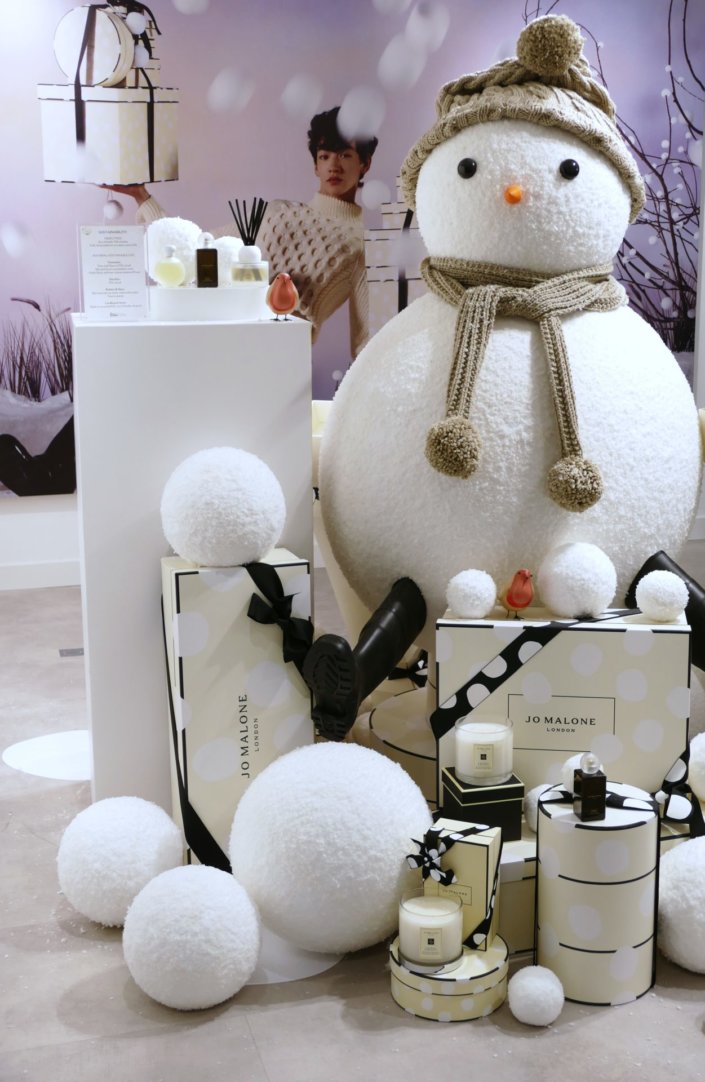 Goûter de Noël pour Jo Malone par Studio Candy - sablés décorés sur mesure, pâtisseries, décoration, fleurs fraîches et bougies